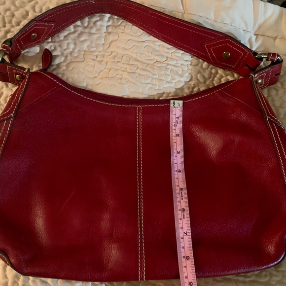 Wilson’s Red Leather Purse - Picture 6 of 6